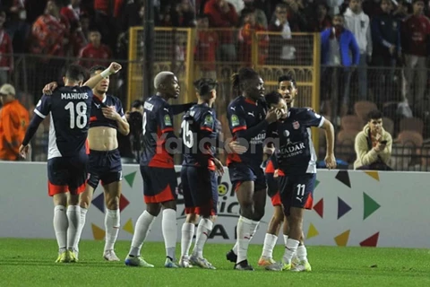 شباب بلوزداد يسجل هدفًا قاتلًا أمام الأهلي في دوري أبطال إفريقيا (فيديو)